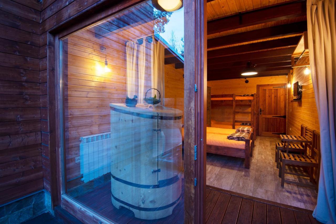 Pinus Villas Lodge With Private Jacuzzi & Phyto-Sauna Retreat Zheleznitsa Exterior photo